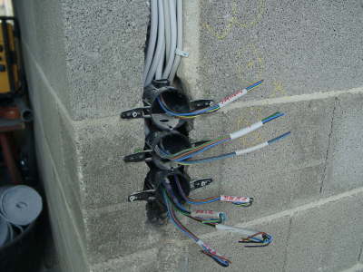 26.02.2003 "Kabel und Dosen" ...