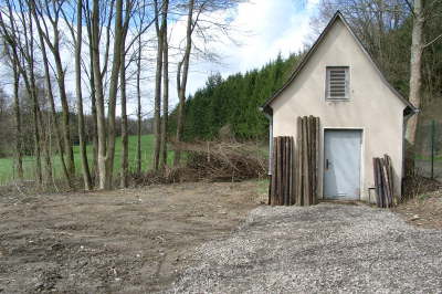 08.04.2005: Material zum Bau