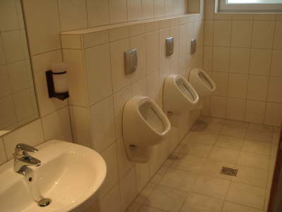 13.04.2004: Die Sanitrobjekte