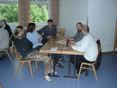 Die Gste warten 