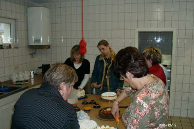 02.12.2006: Unsere Helferinnen ...