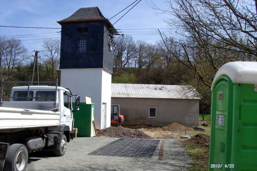 23.04.2010: Wann kommt der Betonwagen?