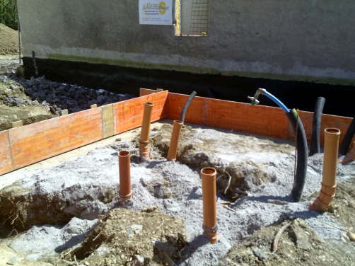 19.05.2010: Am Fundament