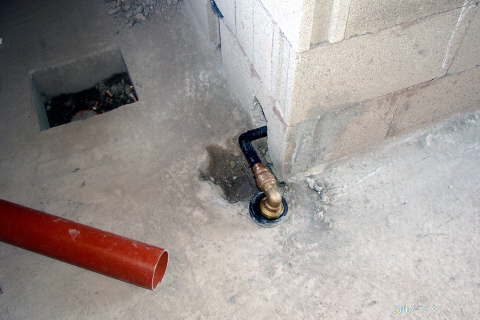 09.07.2010: auch die Installationsarbeiten
