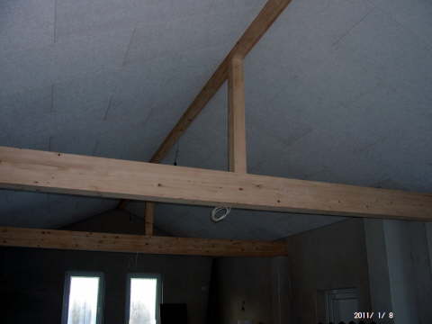 08.01.2011: Nun knnen die Lampen aufgehangen werden.