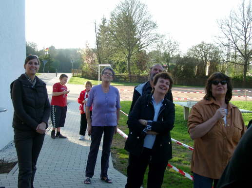 09.04.2011: und einige schauen hinterher ...